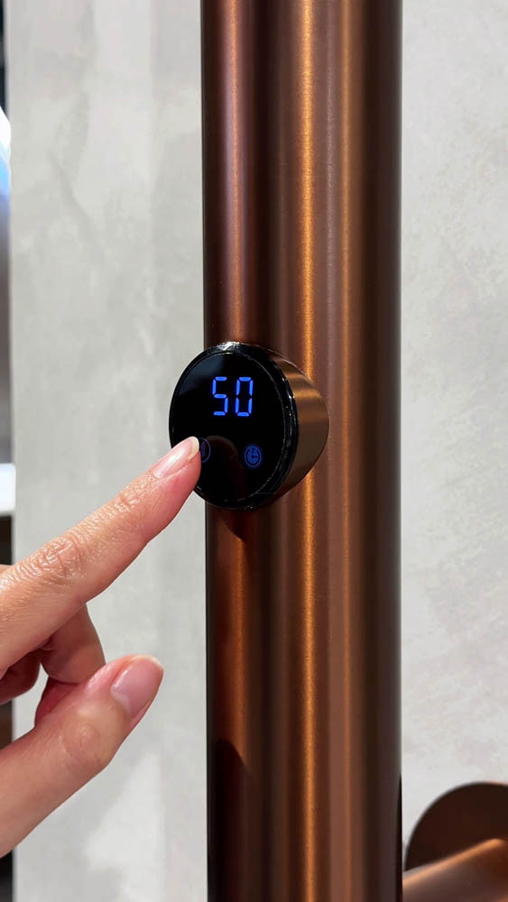Полотенцесушитель электрический OAK 50мм Полотенцесушитель электрический OAK 50мм