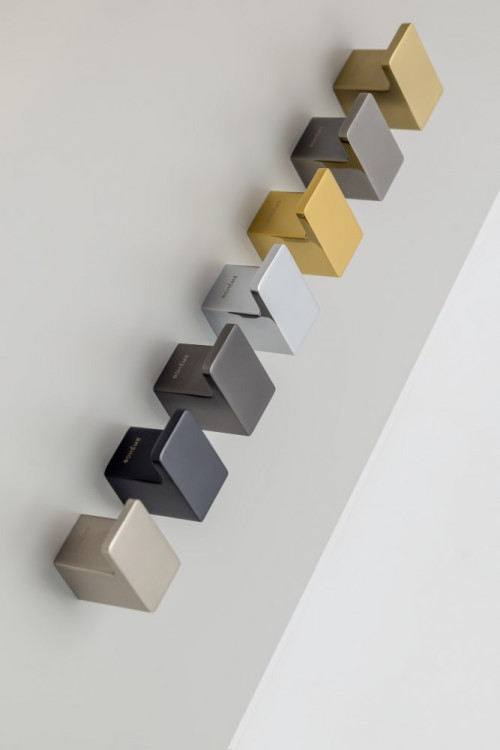 Крючок Qubic G (золото)
